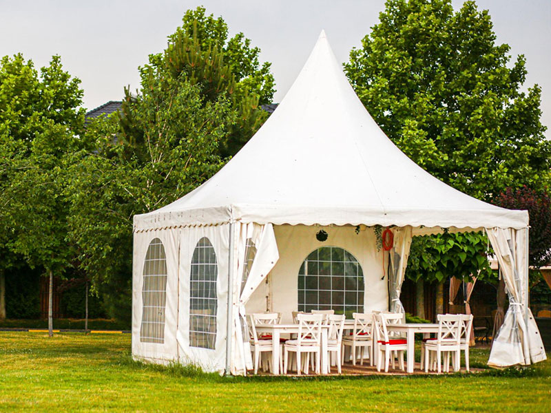Hotel Tent Manufacturer